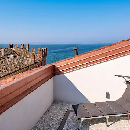 Lakeview Cristina Apartment