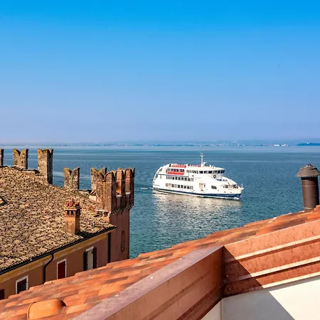 Апартаменты Lakeview Cristina