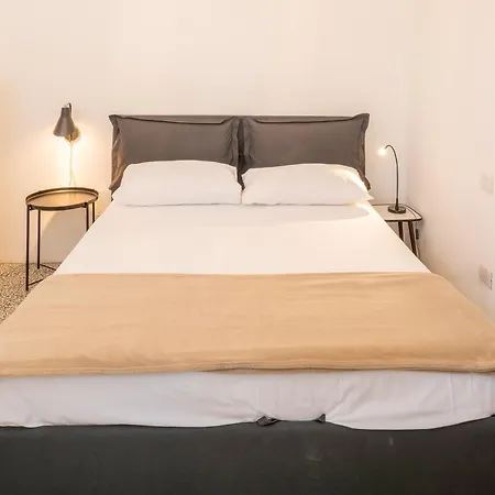 Апартаменты Lakeview Cristina *
